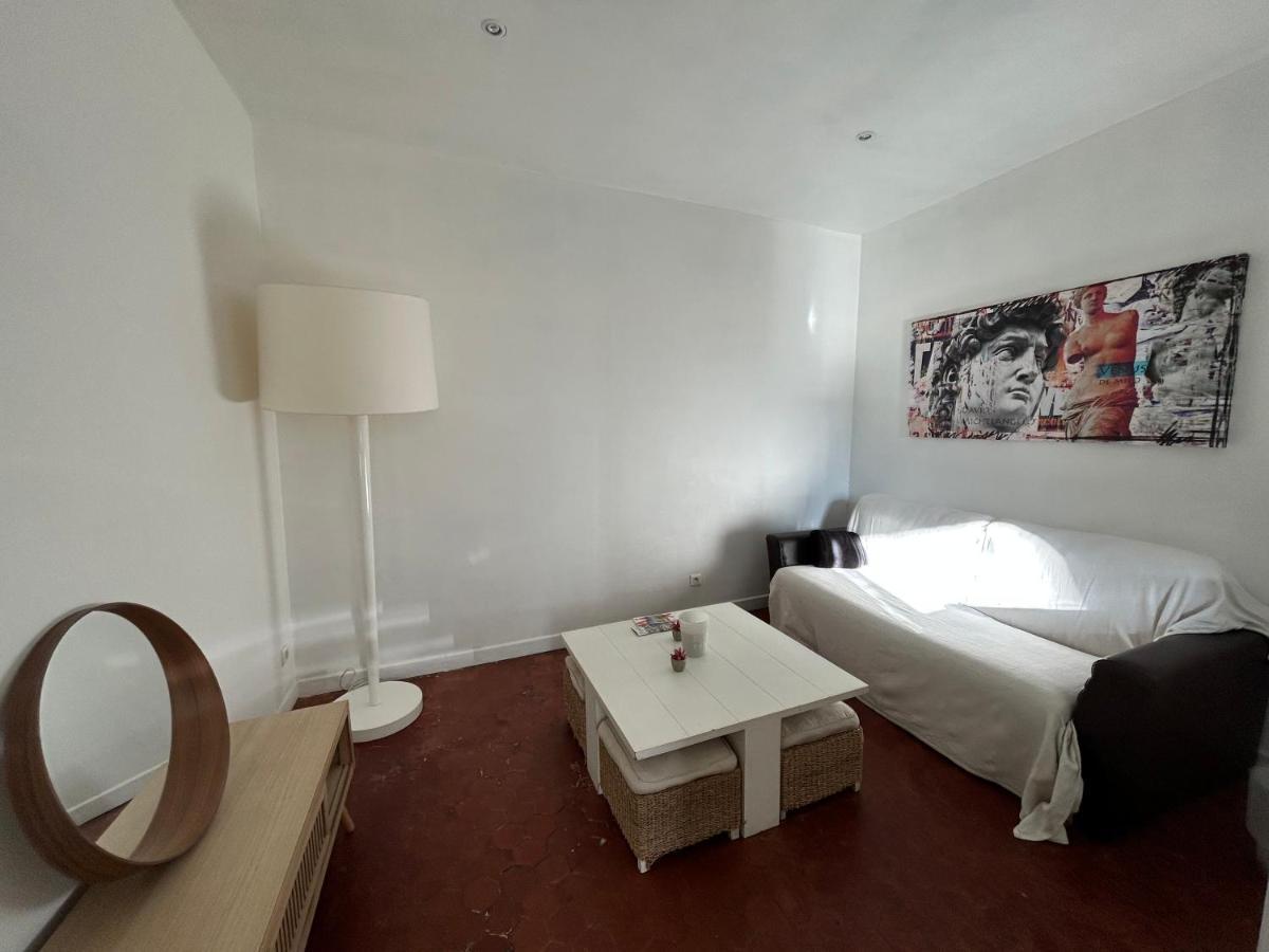 Ferienwohnung Nuitees Aixoises Aix-en-Provence Exterior foto
