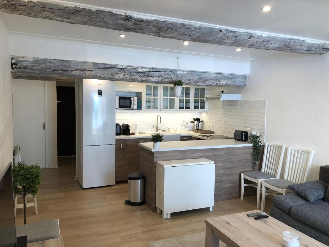 Ferienwohnung Nuitees Aixoises Aix-en-Provence Exterior foto