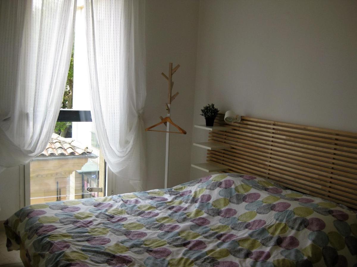 Ferienwohnung Nuitees Aixoises Aix-en-Provence Exterior foto